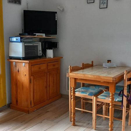 Joli Studio Avec Balcon Donnant Sur La Montagne Sainte-Marie-de-Campan Luaran gambar