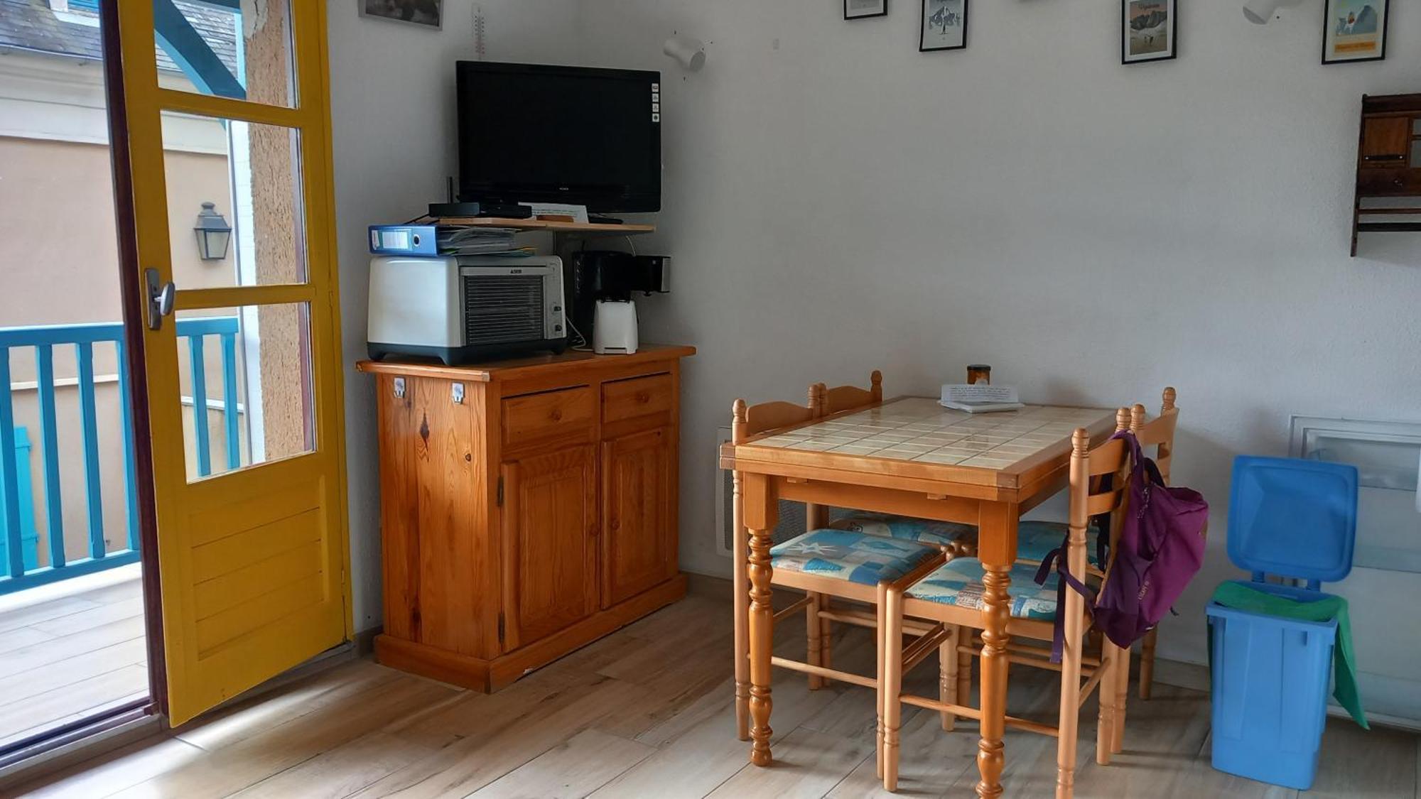 Joli Studio Avec Balcon Donnant Sur La Montagne Sainte-Marie-de-Campan Luaran gambar